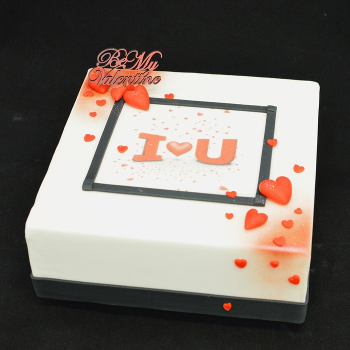 Valentine taart met decoratie en tekstI love U